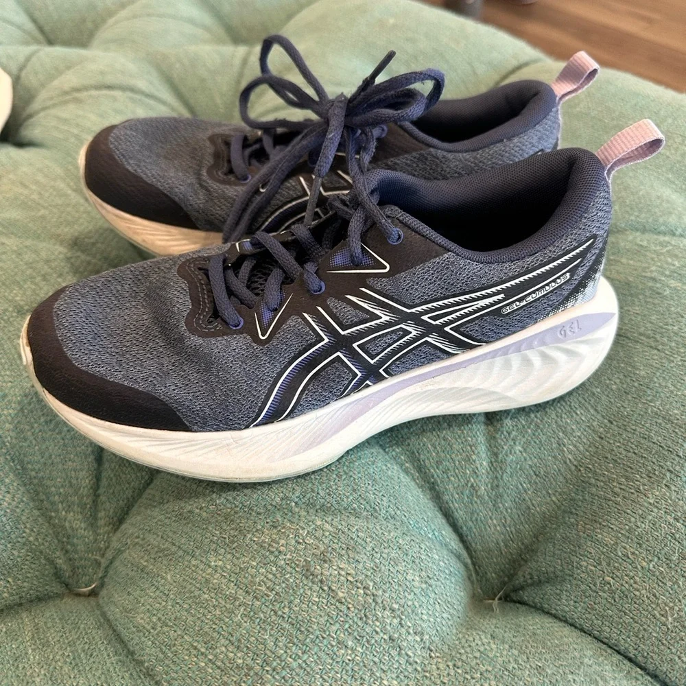 Asics 🌟 girls